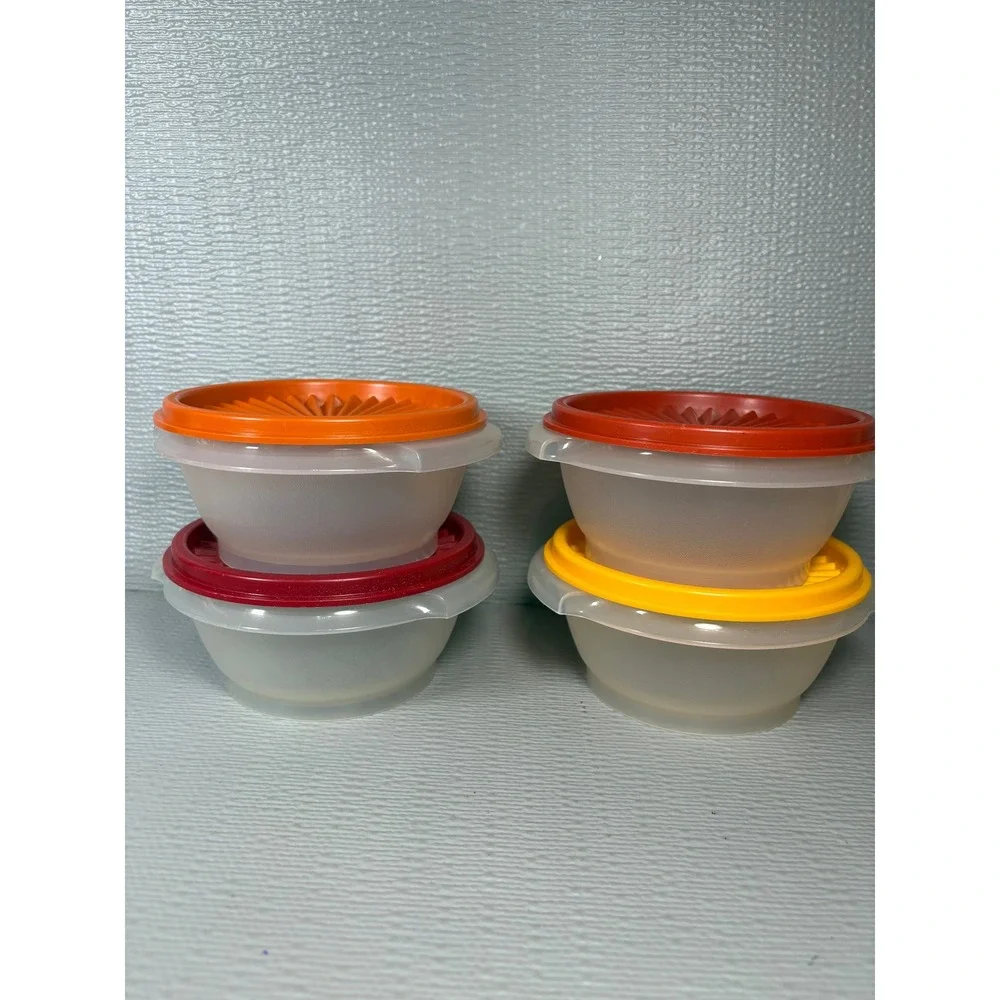 Vintage Tupperware Wonderlier 4 Piece‎ Small Bowl Set Harvest Colors